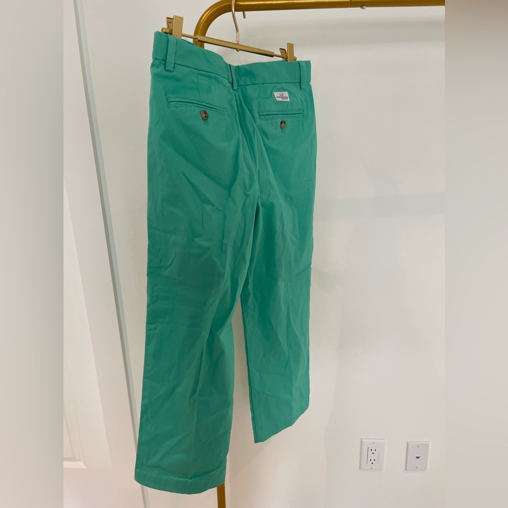 Vineyard Vines chino, size 18 boys.